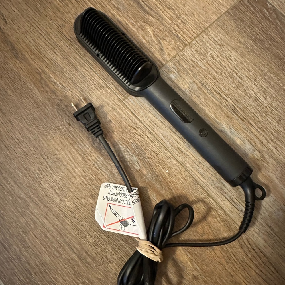 GEM Glamour Energy Magic Hair Styling Heated Brush
